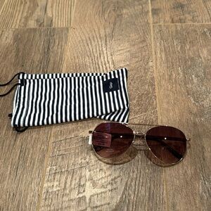 NWT Gap Tyler Gold Aviator Sunglasses
